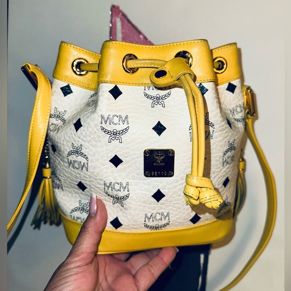 MCM 💛 White and Yellow Mini Bucket Bag - Picture 2 of 6